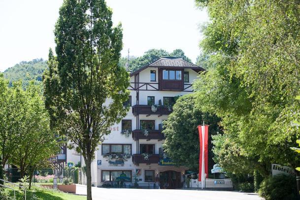 Hotel Post Laaben Екстериор снимка
